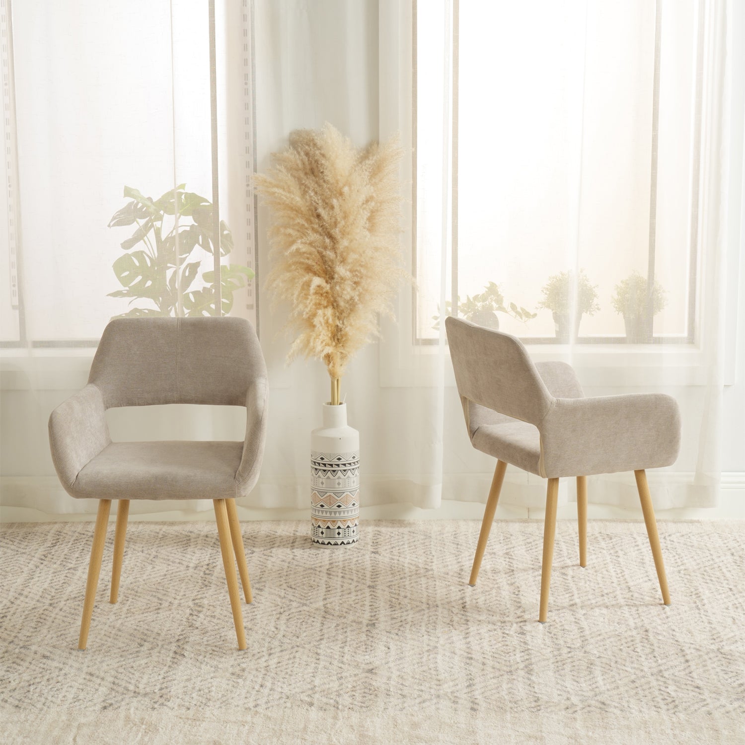 Lot de 2 fauteuils de salle à manger scandinaves avec accoudoirs en tissu beige - CROMWELL