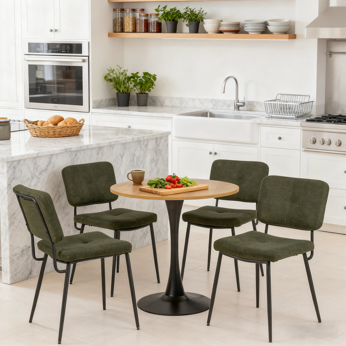 Round Table Table Table Table Timber Ø80 cm with 4 black velvet chairs, modern and comfortable style