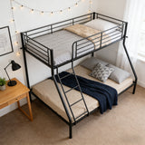 3-Sitzer- und 2-stöckiges Etagenbett aus schwarzem Metall mit Leiter 140 x 190 cm und 90 x 190 cm (Matratze nicht im Lieferumfang enthalten) – JAZZ