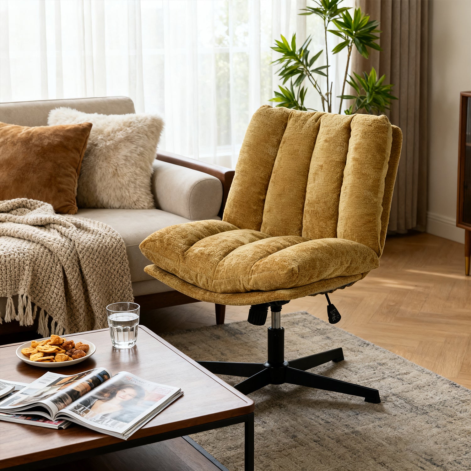 Fauteuil de relaxation réglable et pivotant avec accoudoirs et assise épaisse en chenille jaune - CONFOD