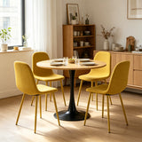 Ensemble de salle à manger de style scandinave comprenant une table ronde en chêne et 4 chaises jaune