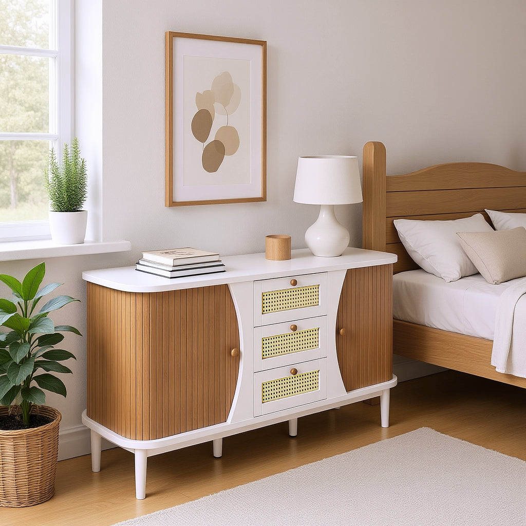 Buffet blanc moderne avec 3 tiroirs en rotin et portes coulissantes